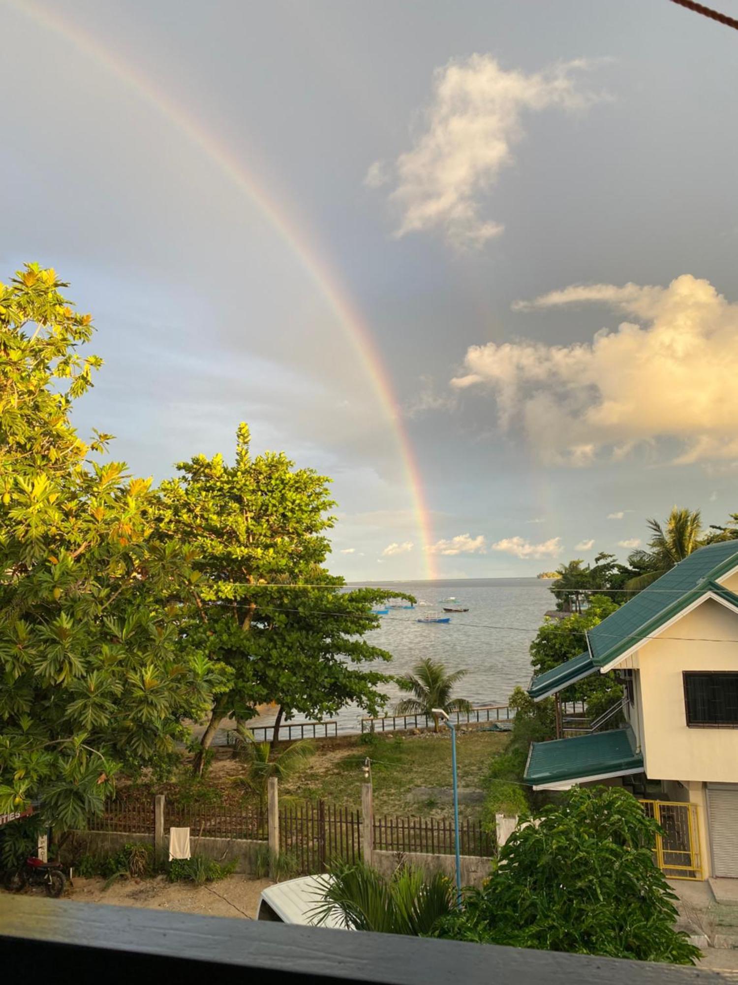 Maverickk Inn Siargao - Aesthetic-Cozy & Overlooking Views جنرال لونا المظهر الخارجي الصورة